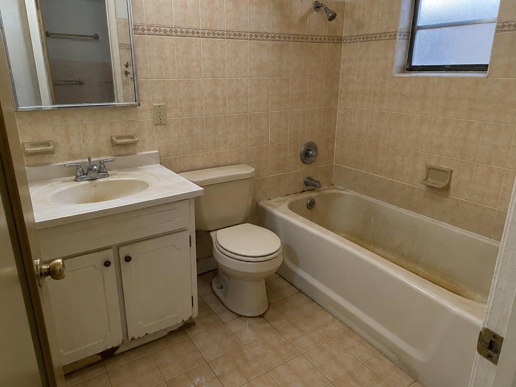 Nice Cimiez — douche à l'italienne — avant